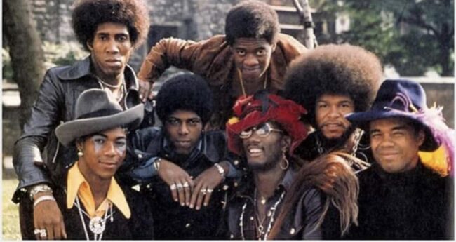 Vintage Tour Photo of The Chairmen of THE Board and members of Parliament Funkadelic.